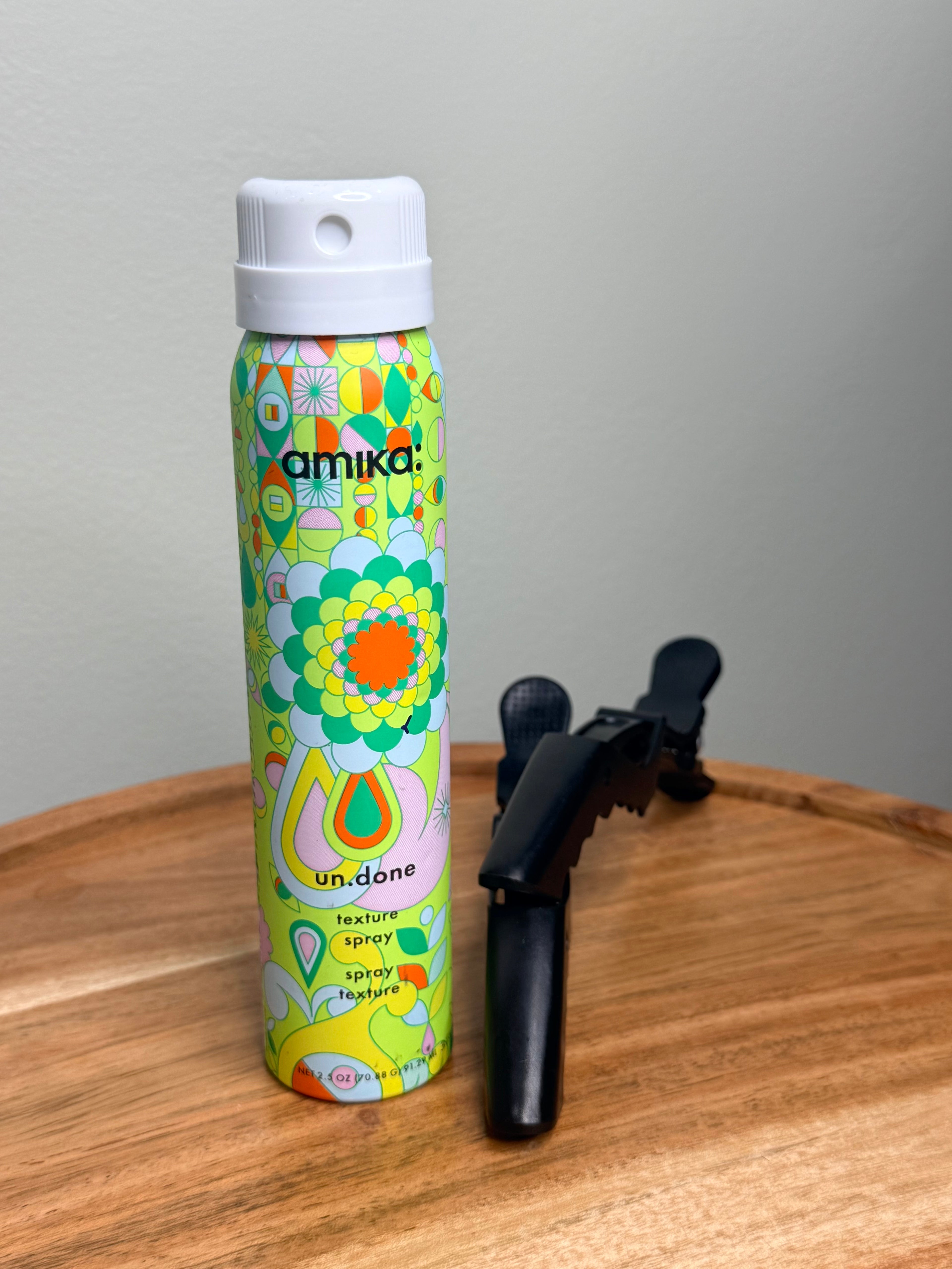 Amika: Un.done Texture Spray